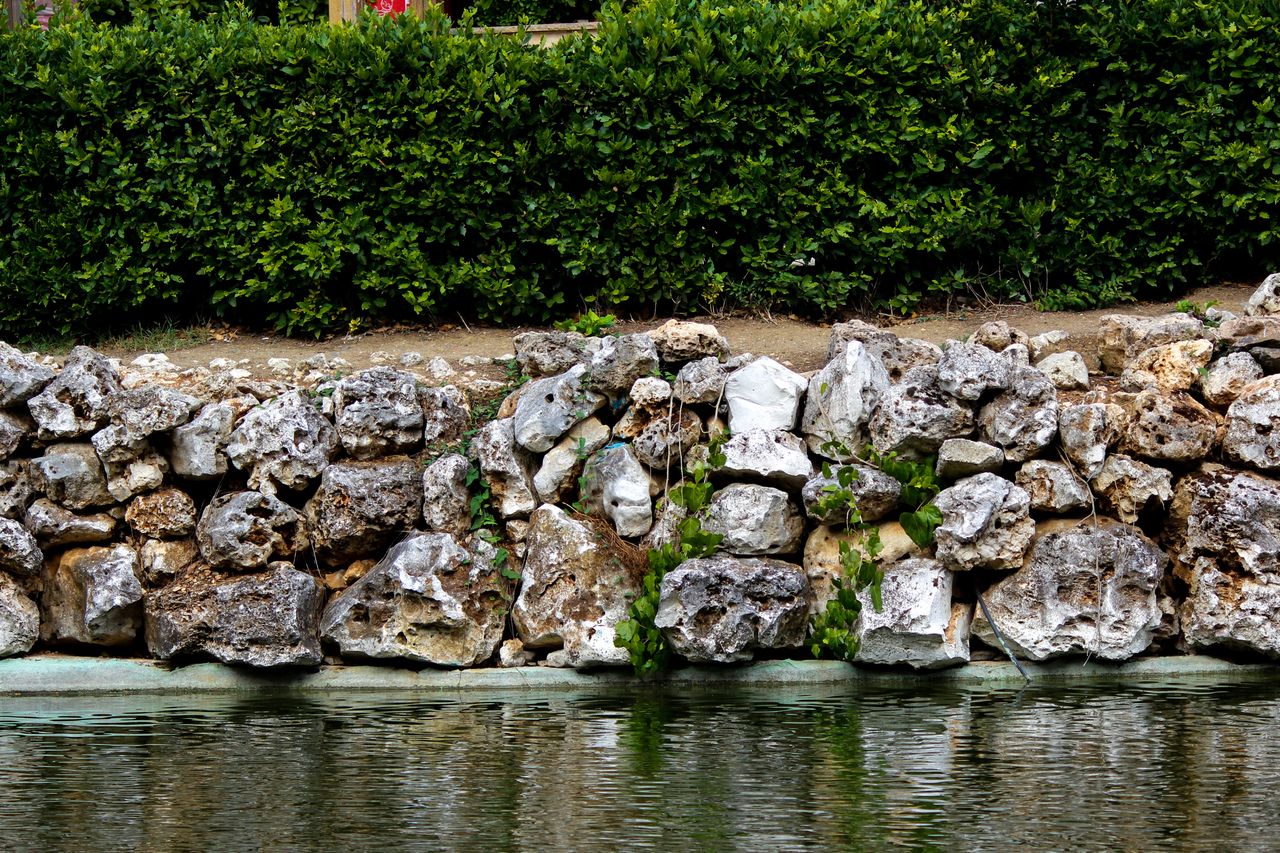 Maple Ridge retaining wall failures